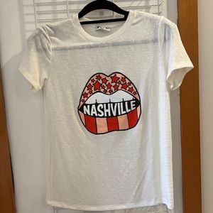 Nashville tee, size small (not fitted)